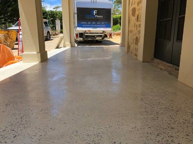 Wrap-around verandah, Crafers